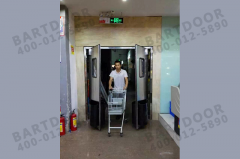 便利店防撞自由门